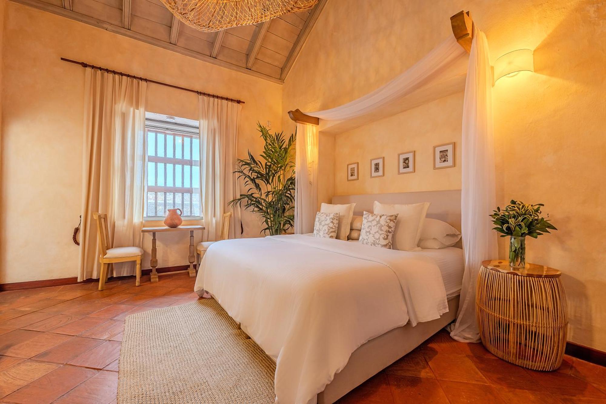 Moet Boutique Adutls Only Hotel 4*