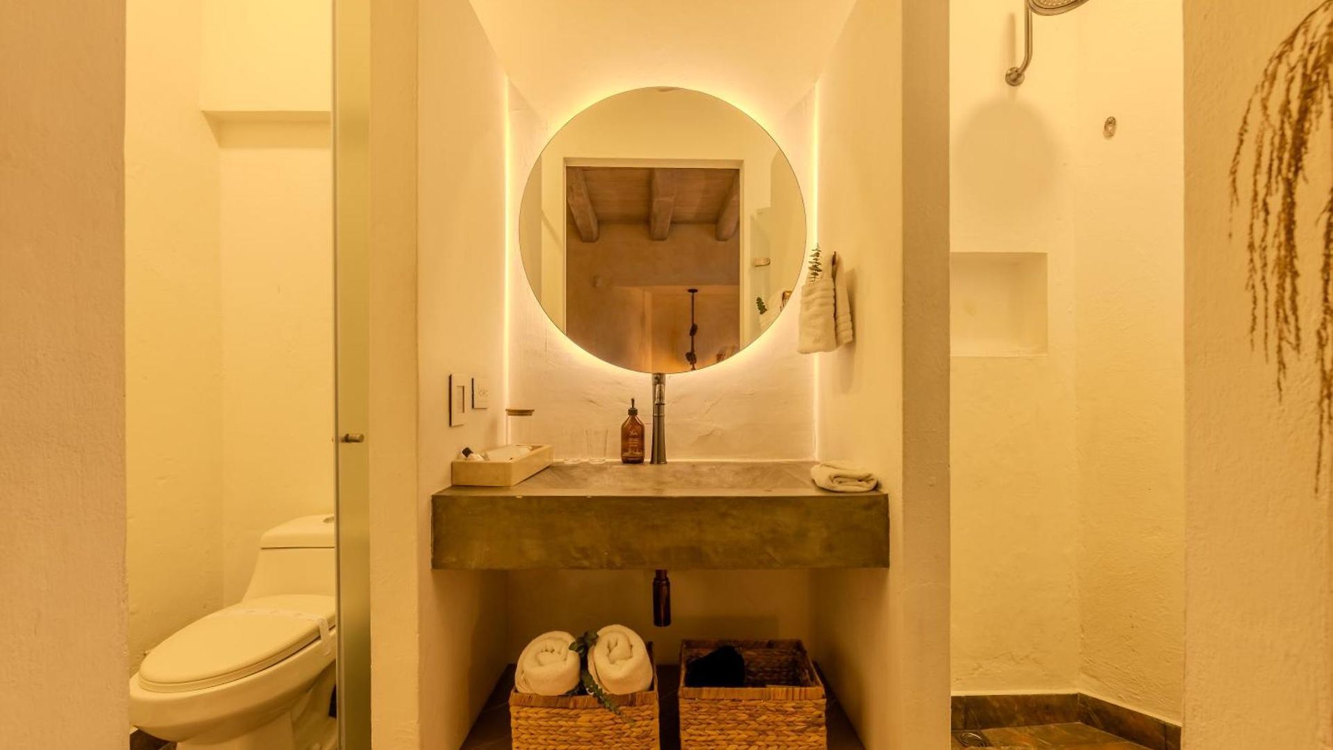 Moet Boutique Adutls Only Hotel