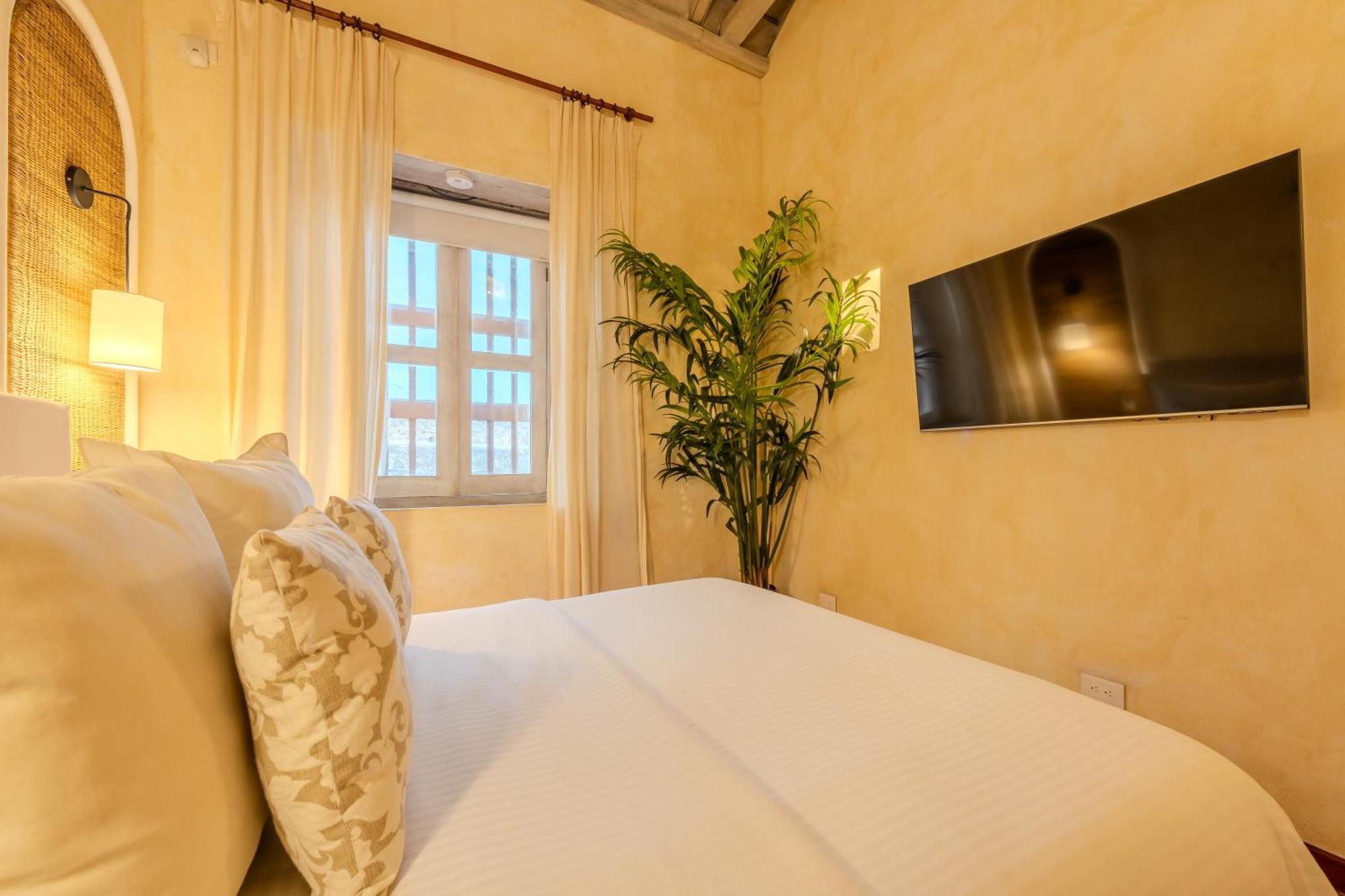 Hotel Moet Boutique Adutls Only 4*